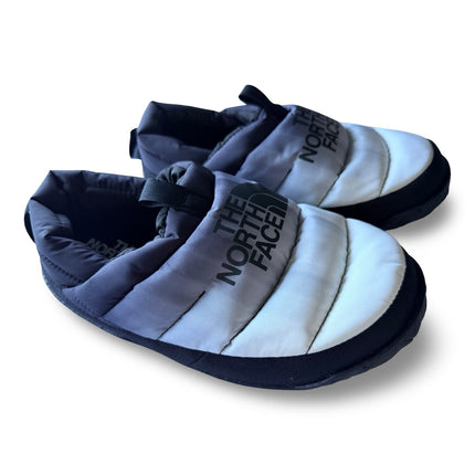 The North Face Men’s Nuptse Mule – TNF Black Dip Dye Print/TNF Black